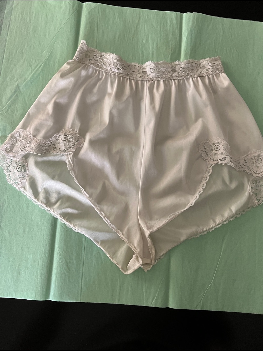 Vintage Vassarette tap pants lingerie